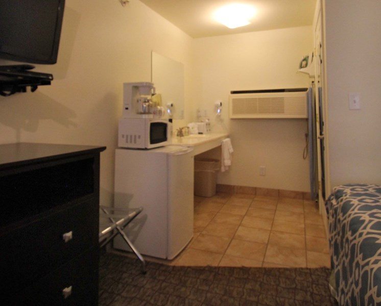 Deluxe 2 Bedroom Family Suite